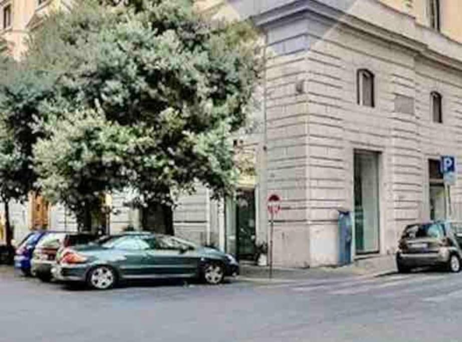 Beautiful Apartment Next To Piazza Di Spagna روما المظهر الخارجي الصورة