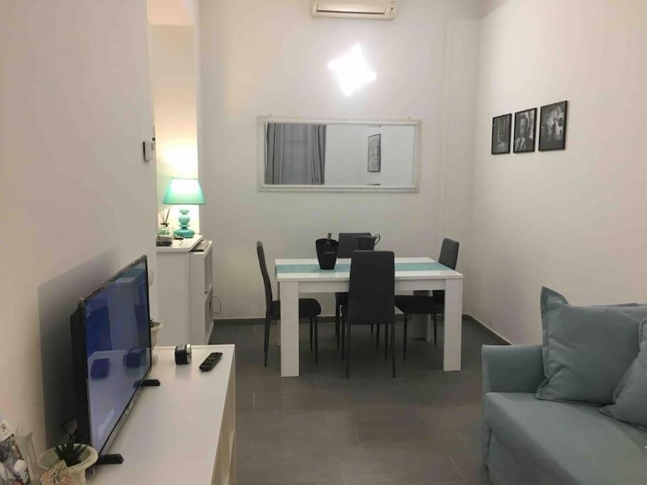 Beautiful Apartment Next To Piazza Di Spagna روما المظهر الخارجي الصورة