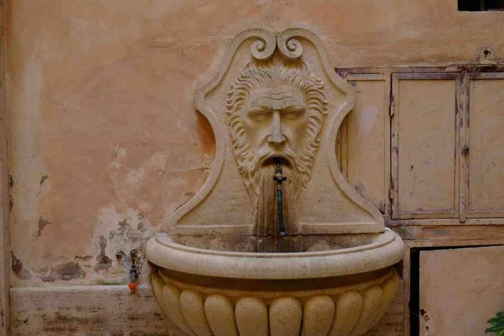 Beautiful Apartment Next To Piazza Di Spagna روما المظهر الخارجي الصورة