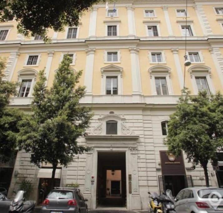 Beautiful Apartment Next To Piazza Di Spagna روما المظهر الخارجي الصورة
